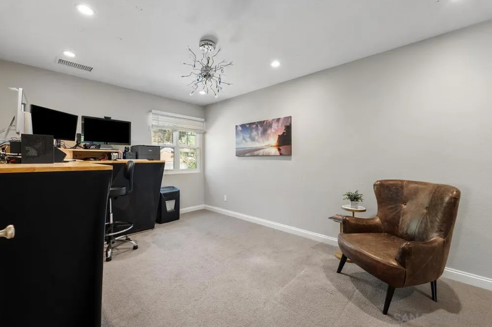 12397 Kingspine San Diego, CA 92131