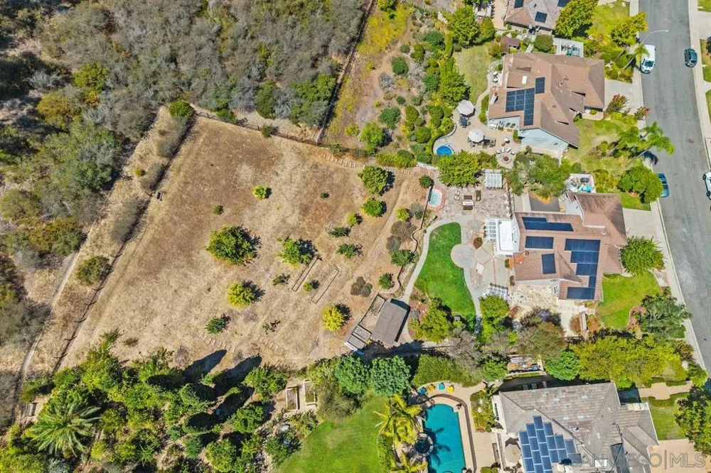 12397 Kingspine San Diego, CA 92131