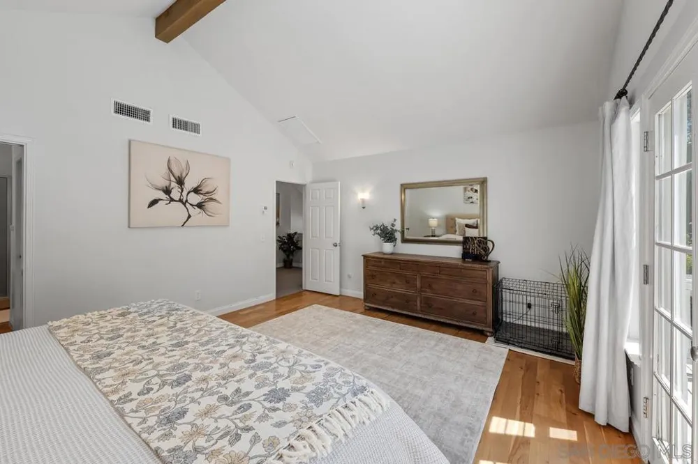 12397 Kingspine San Diego, CA 92131