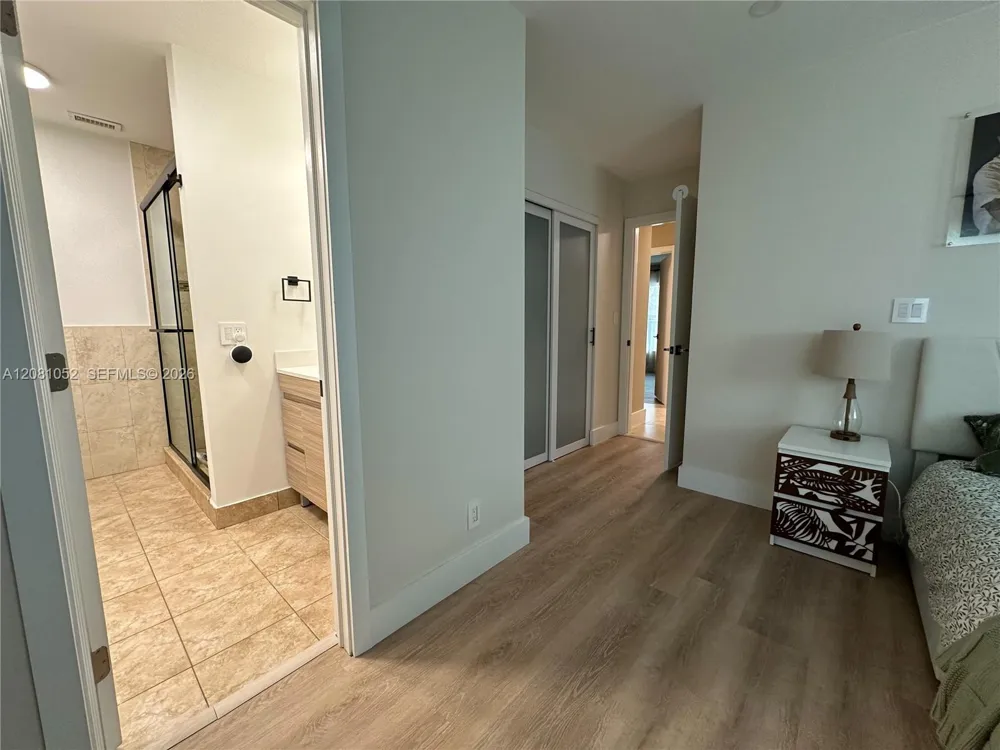 8203 NW 37th St Coral Springs, FL 33065