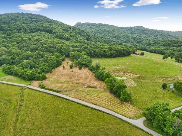 0 Hix Road Gordonsville, TN 38563