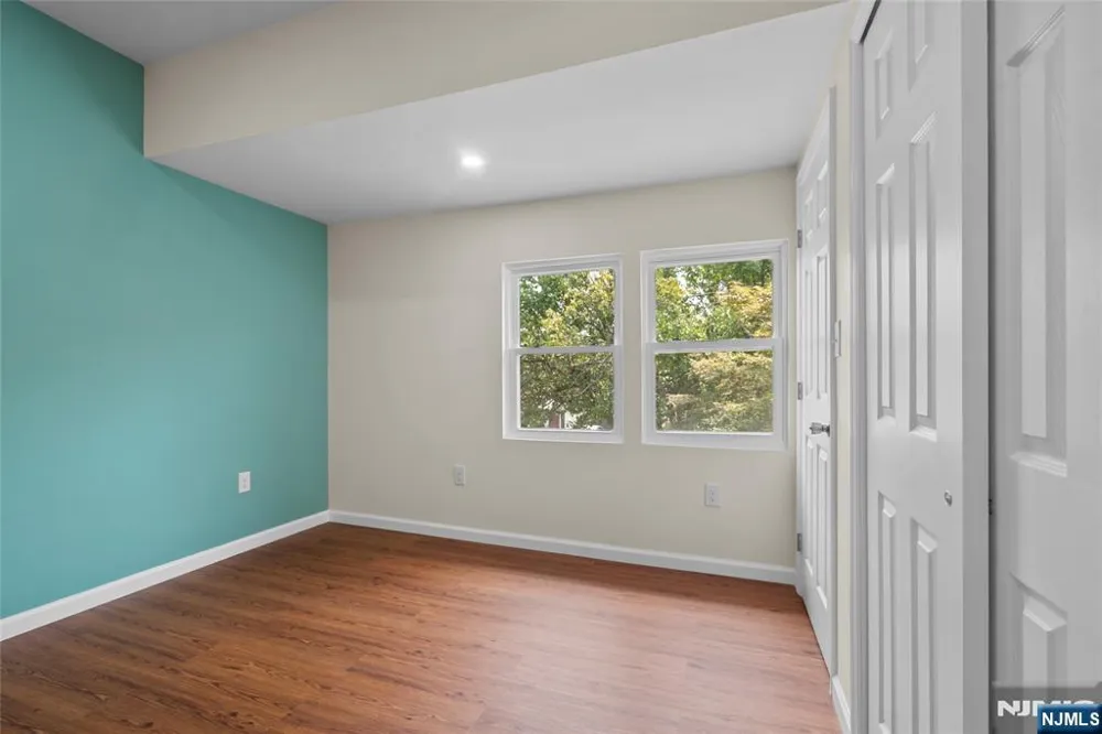 731 Humboldt Street Secaucus, NJ 07094