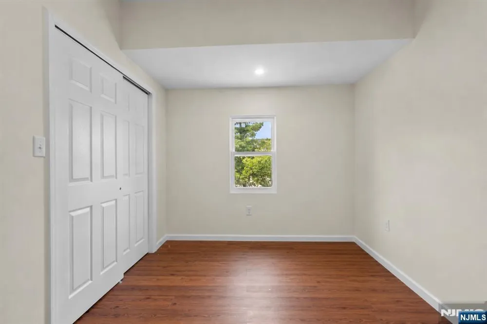 731 Humboldt Street Secaucus, NJ 07094
