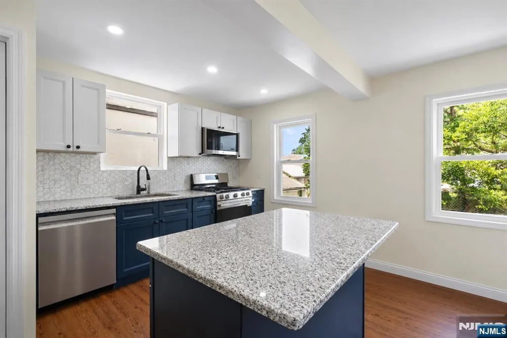 731 Humboldt Street Secaucus, NJ 07094