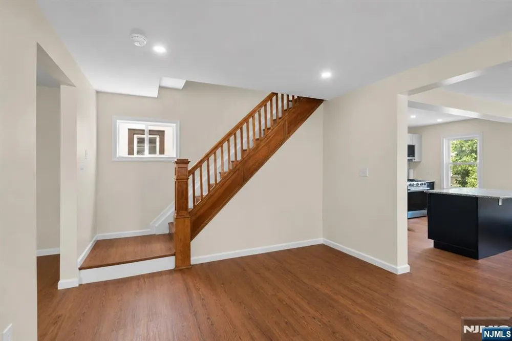 731 Humboldt Street Secaucus, NJ 07094