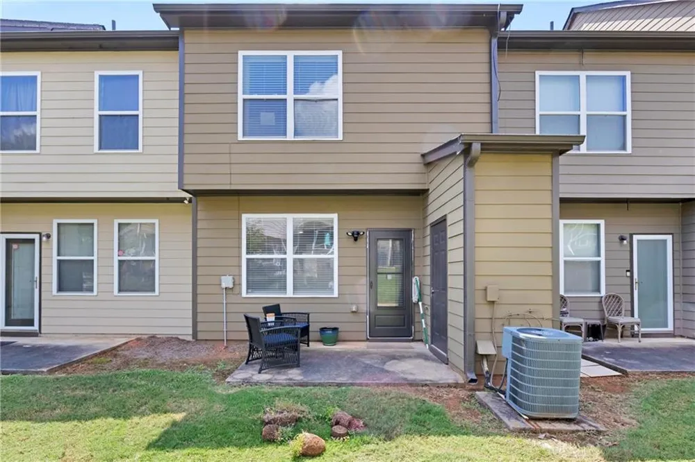 2039 Bayrose Circle Atlanta, GA 30344