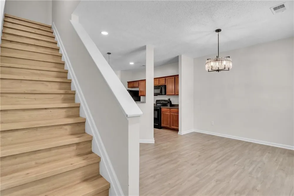 2039 Bayrose Circle Atlanta, GA 30344