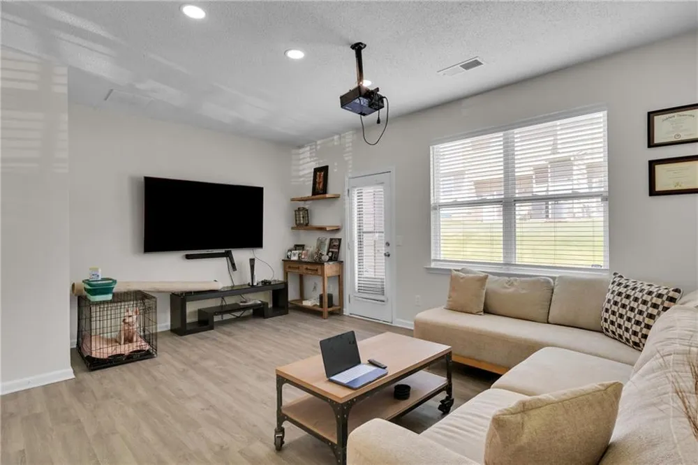 2039 Bayrose Circle Atlanta, GA 30344
