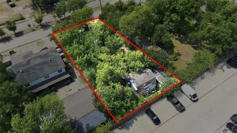 2082 Antoine Drive Houston, TX 77055