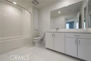 1506 Nolita Irvine, CA 92612