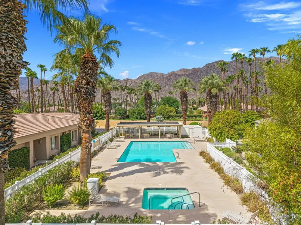 54872 Oak Tree #A31 La Quinta, CA 92253