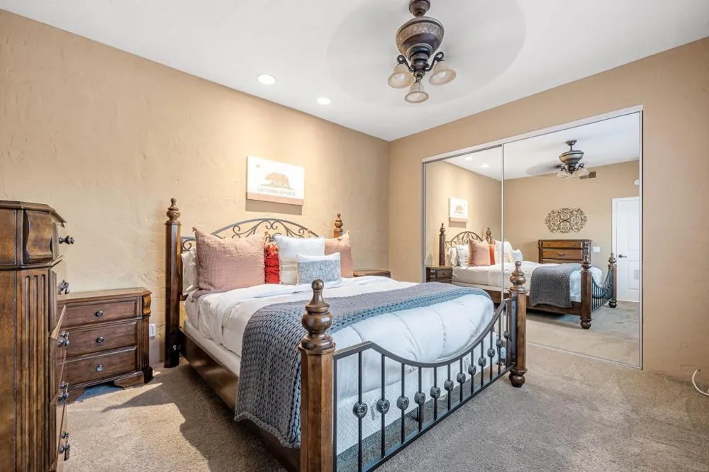 54872 Oak Tree #A31 La Quinta, CA 92253