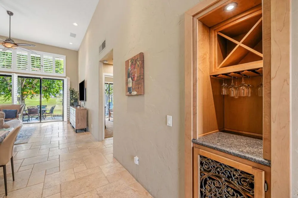54872 Oak Tree #A31 La Quinta, CA 92253
