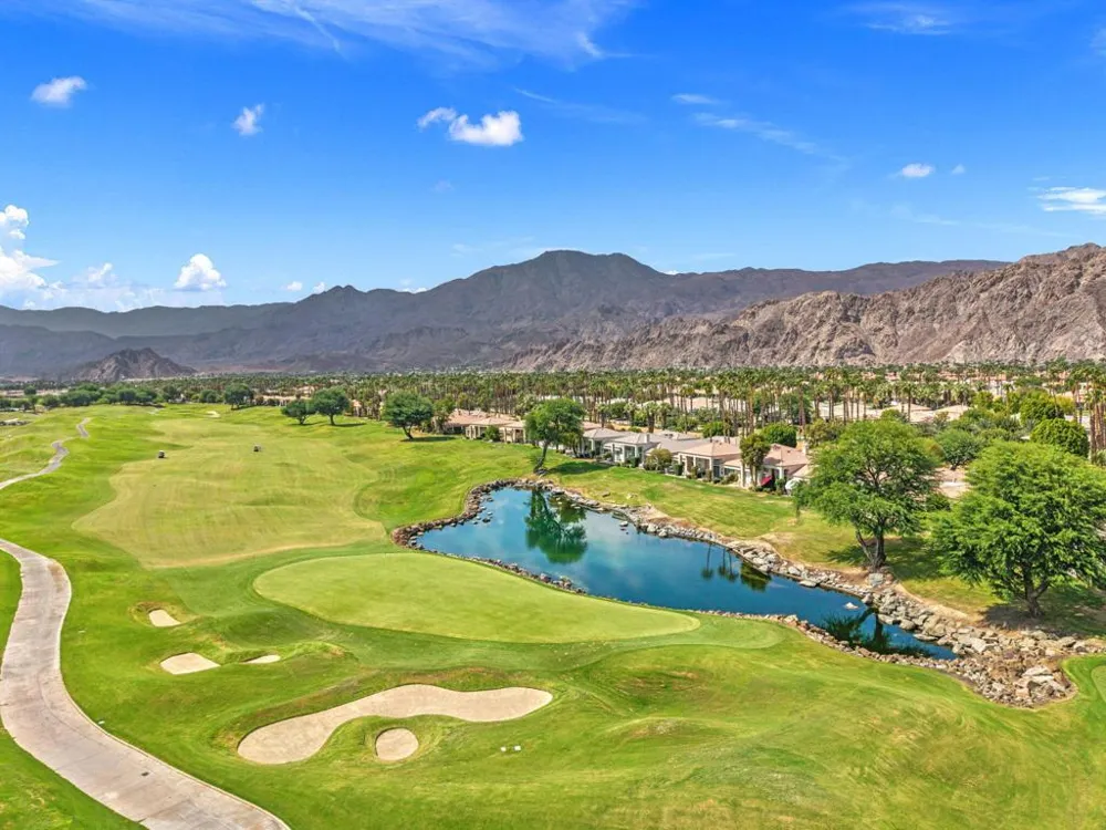 54872 Oak Tree #A31 La Quinta, CA 92253