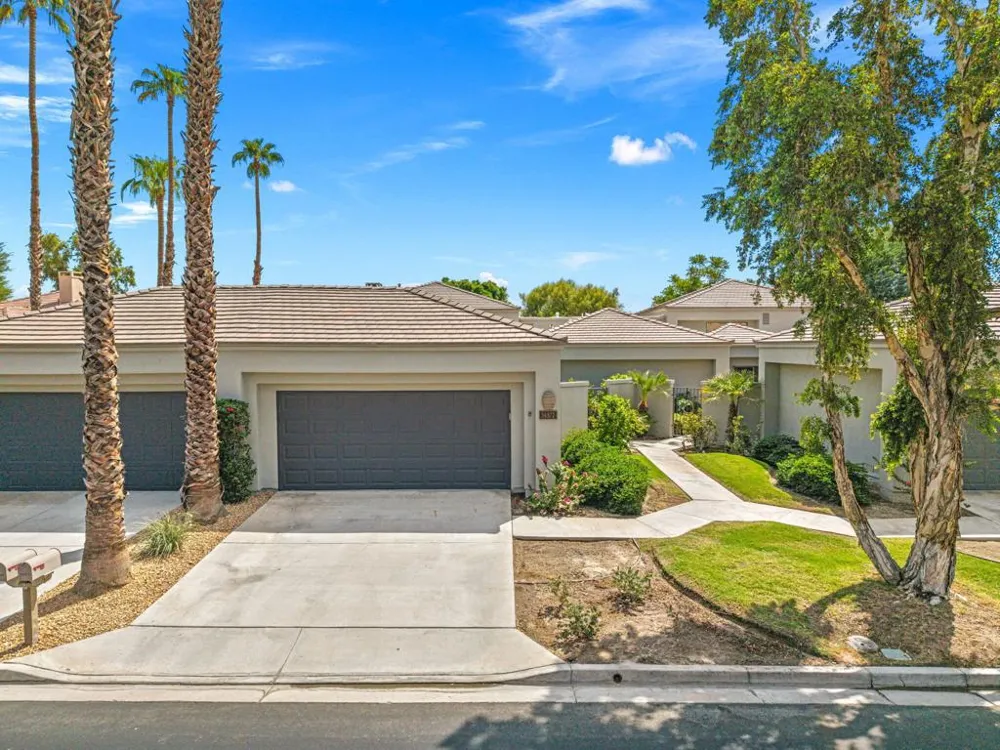 54872 Oak Tree #A31 La Quinta, CA 92253