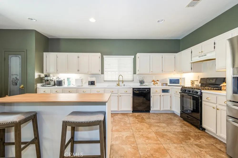 187 Caldera Lane Hemet, CA 92545