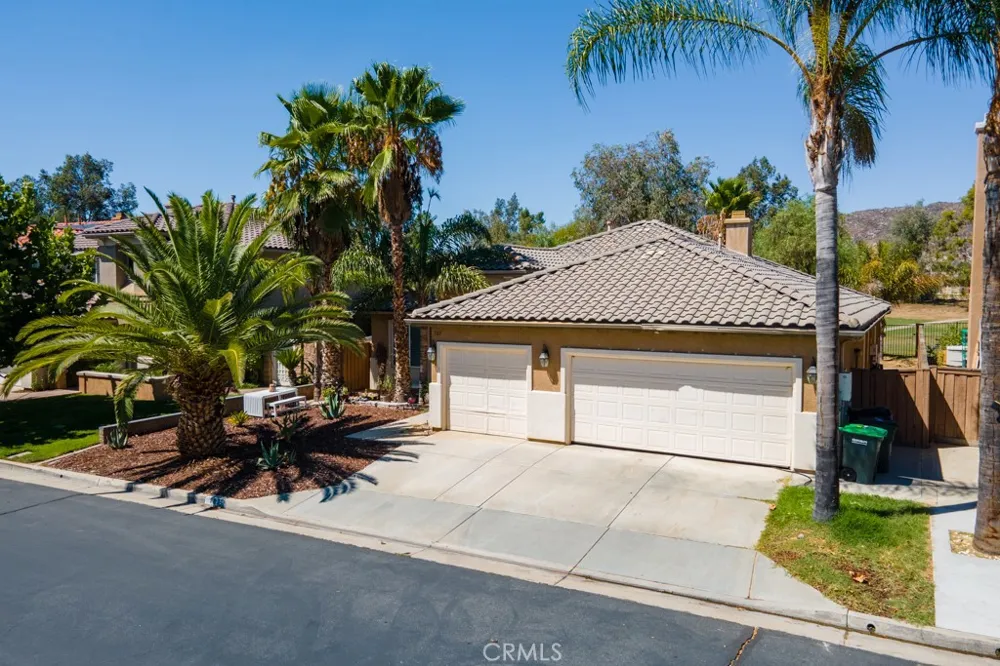 187 Caldera Lane Hemet, CA 92545