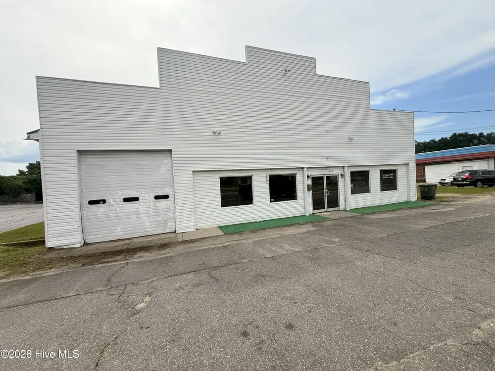 705 W Hamlet Avenue Hamlet, NC 28345