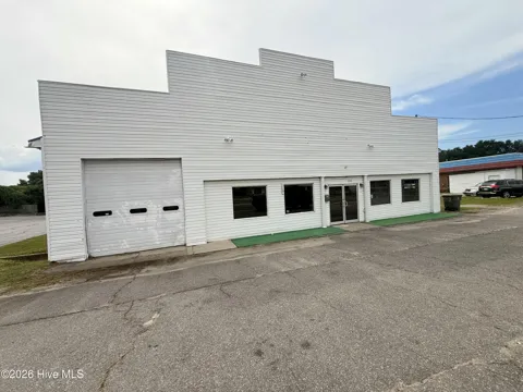 705 W Hamlet Avenue
