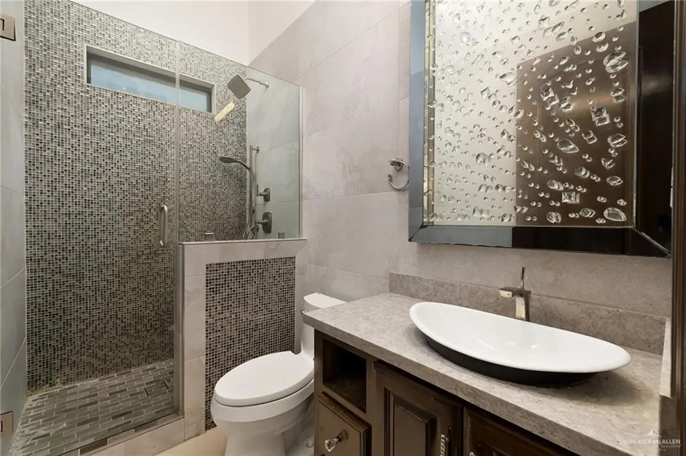 22111 Uresti Road Edinburg, TX 78542