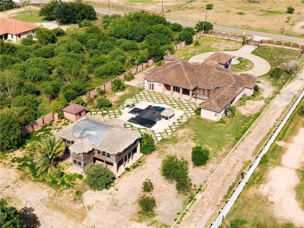 22111 Uresti Road Edinburg, TX 78542