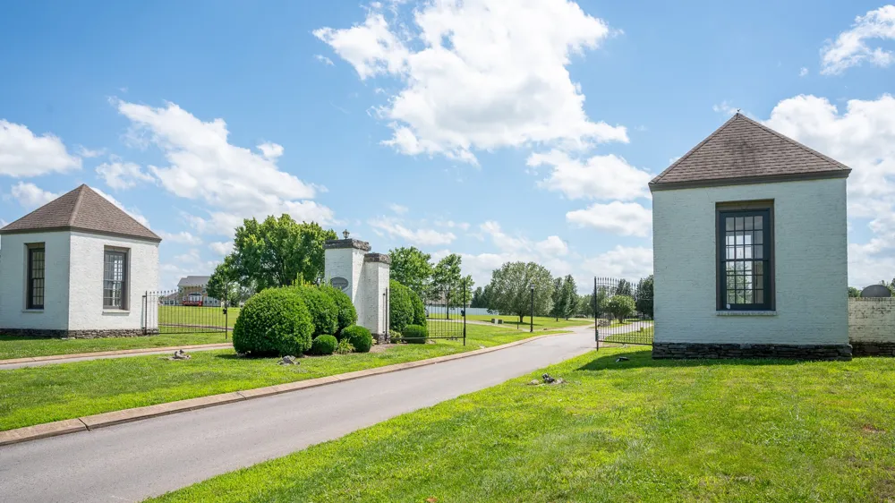 105 Ridgeview Drive Shelbyville, TN 37160