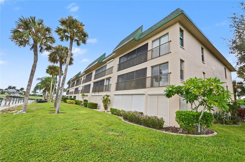 601 SHREVE STREET #41B Punta Gorda, FL 33950