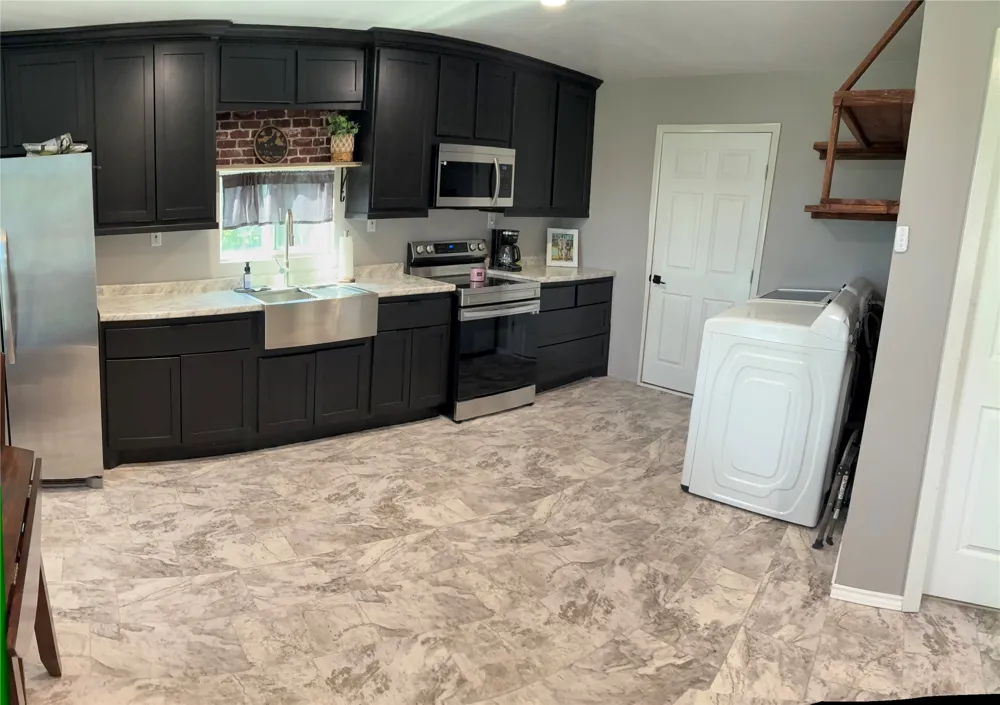 5833 FM 1652 Grand Saline, TX 75140