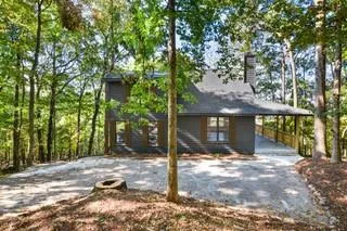 114 Little Hendricks Mtn Circle Jasper, GA 30143