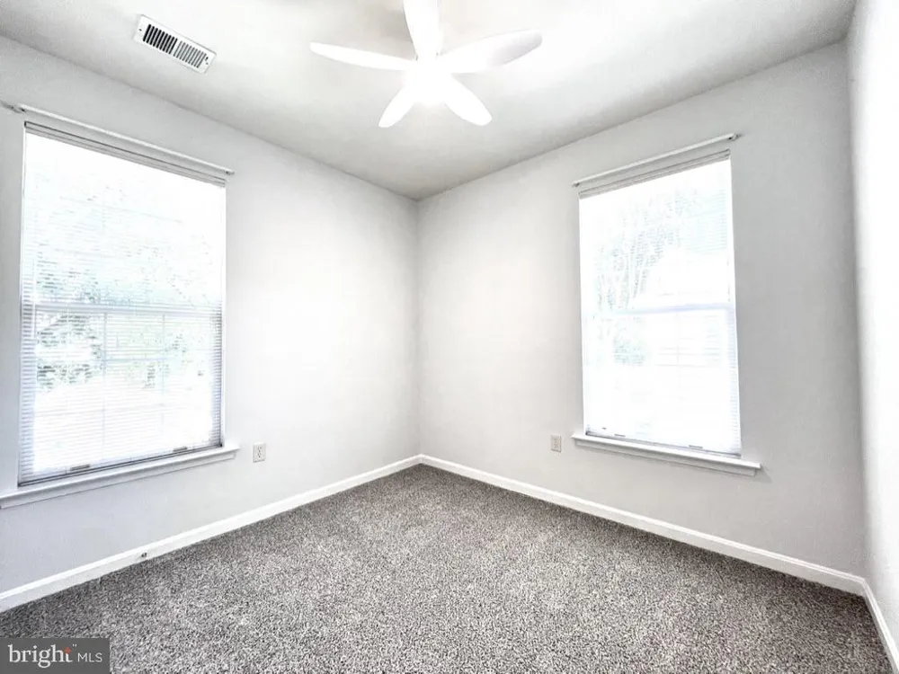 11405 WINDLEAF COURT #R-30 Reston, VA 20194