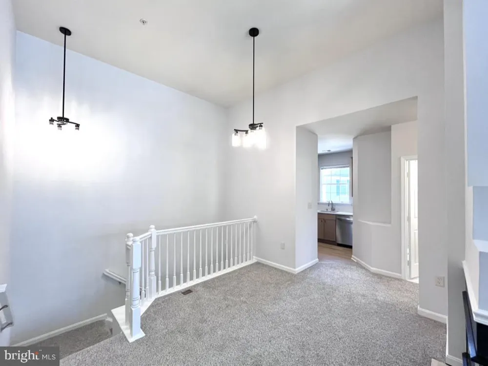 11405 WINDLEAF COURT #R-30 Reston, VA 20194