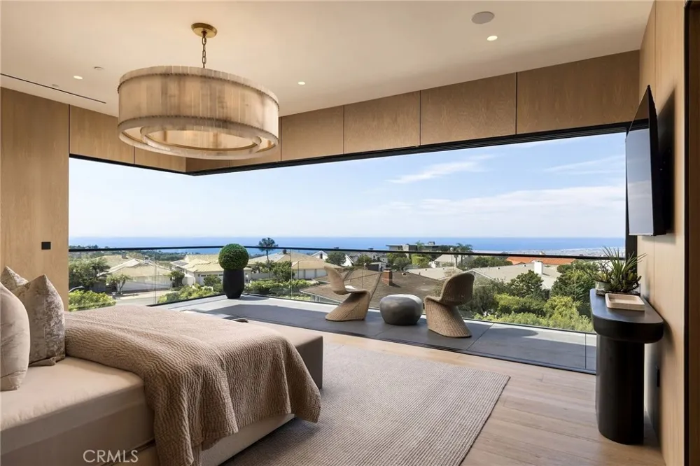 53 Montecito Drive Corona del Mar, CA 92625