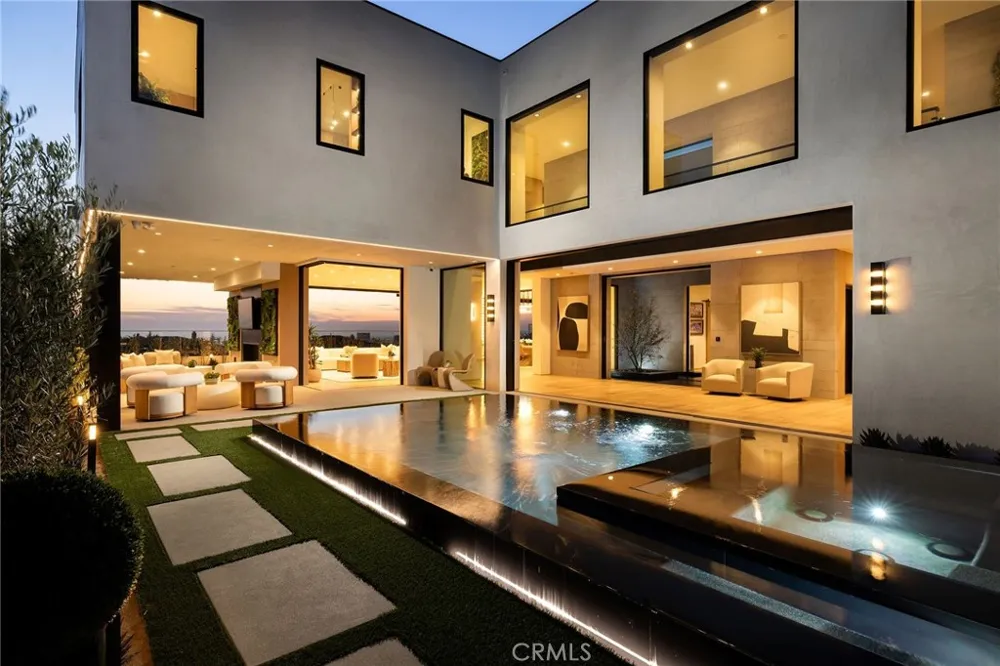 53 Montecito Drive Corona del Mar, CA 92625