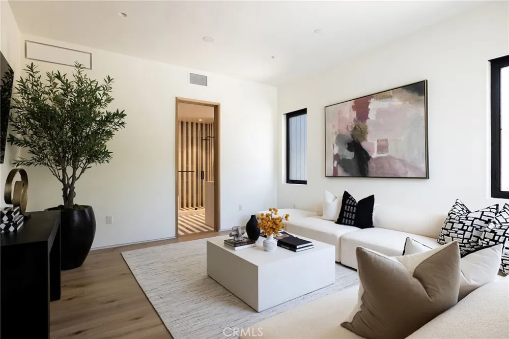 53 Montecito Drive Corona del Mar, CA 92625