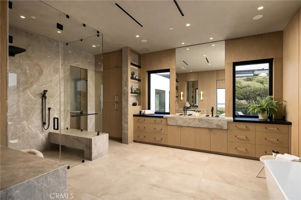 53 Montecito Drive Corona del Mar, CA 92625