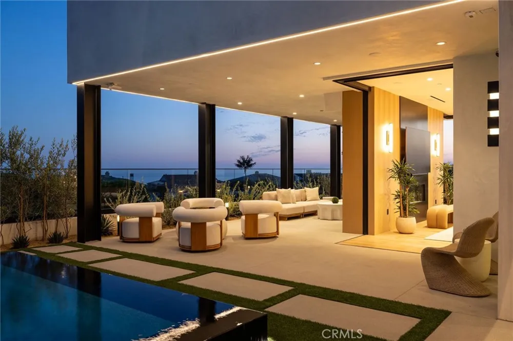 53 Montecito Drive Corona del Mar, CA 92625
