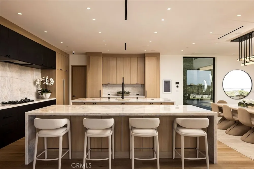 53 Montecito Drive Corona del Mar, CA 92625