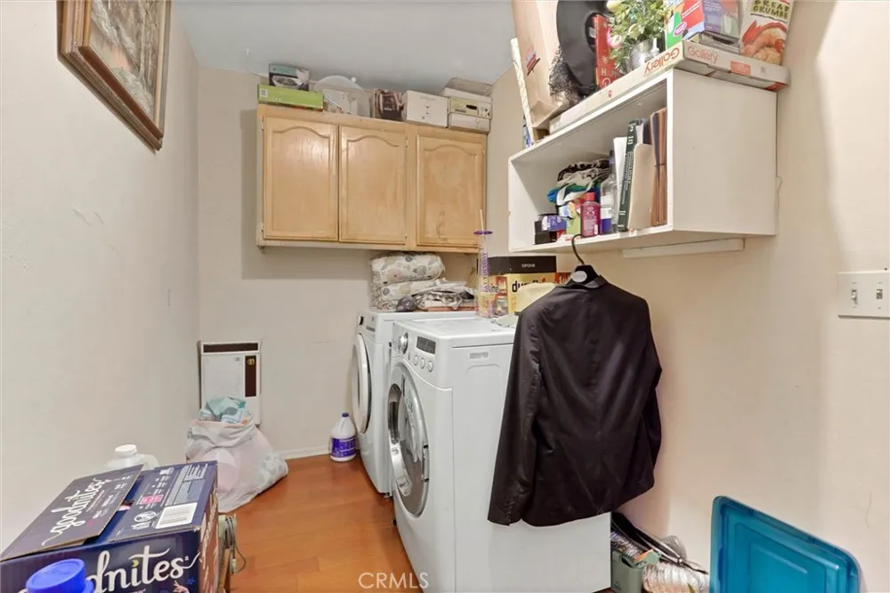 6323 Reseda #1 Reseda, CA 91335