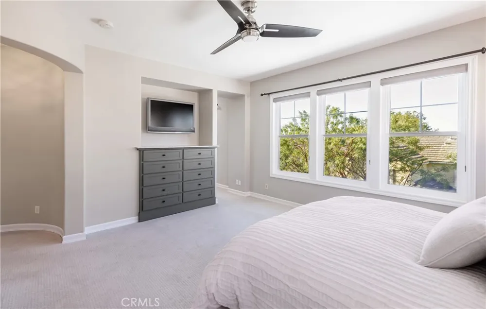 48 Kempton Lane Ladera Ranch, CA 92694