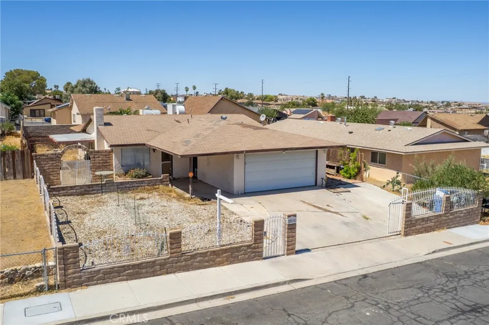 2016 Notre Dame Court Barstow, CA 92311