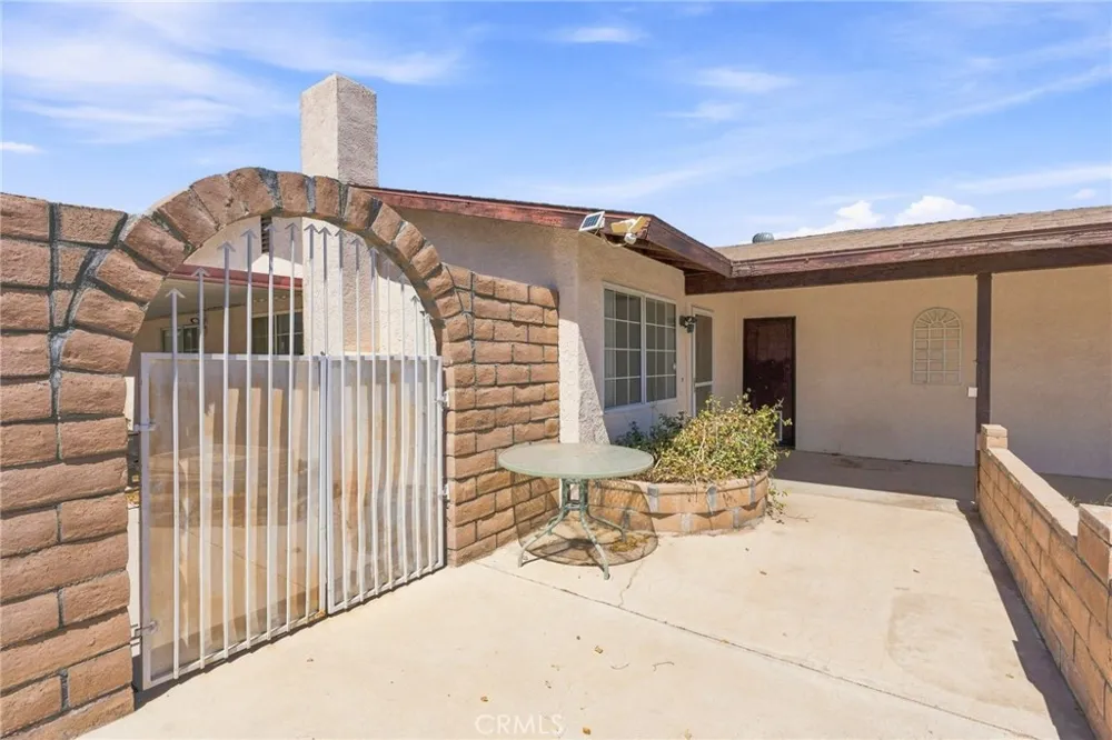 2016 Notre Dame Court Barstow, CA 92311