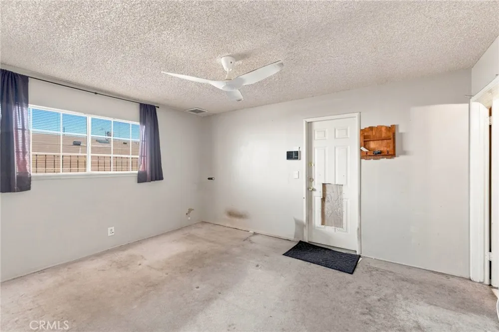 2016 Notre Dame Court Barstow, CA 92311