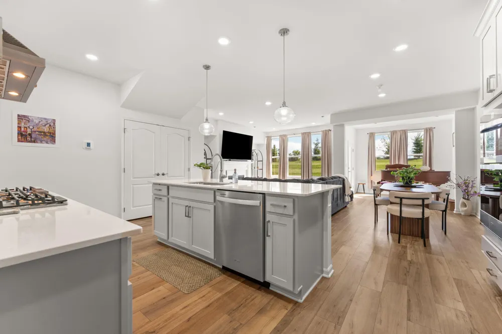 5543 E Spaniel Drive Ann Arbor, MI 48108