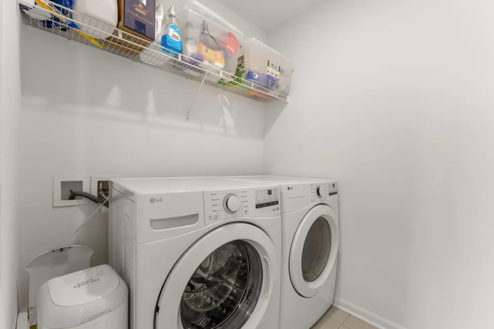 5543 E Spaniel Drive Ann Arbor, MI 48108