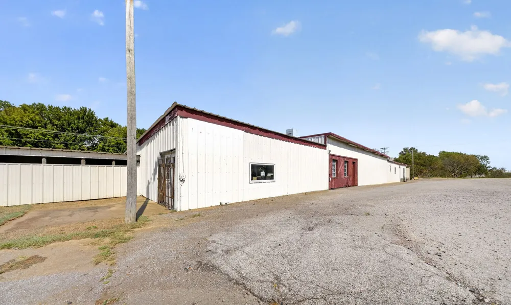 2875 Highway 69 Pryor, OK 74361