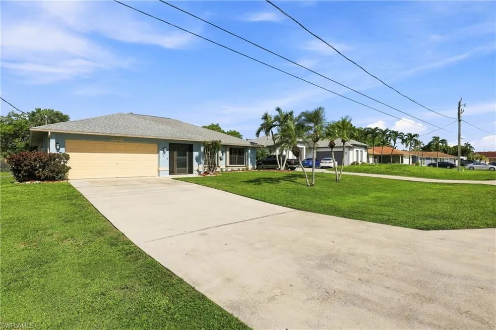 2231 50th Street SW Naples, FL 34116
