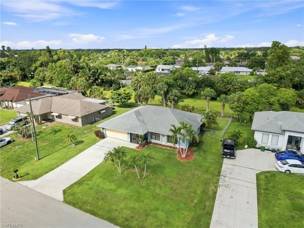 2231 50th Street SW Naples, FL 34116