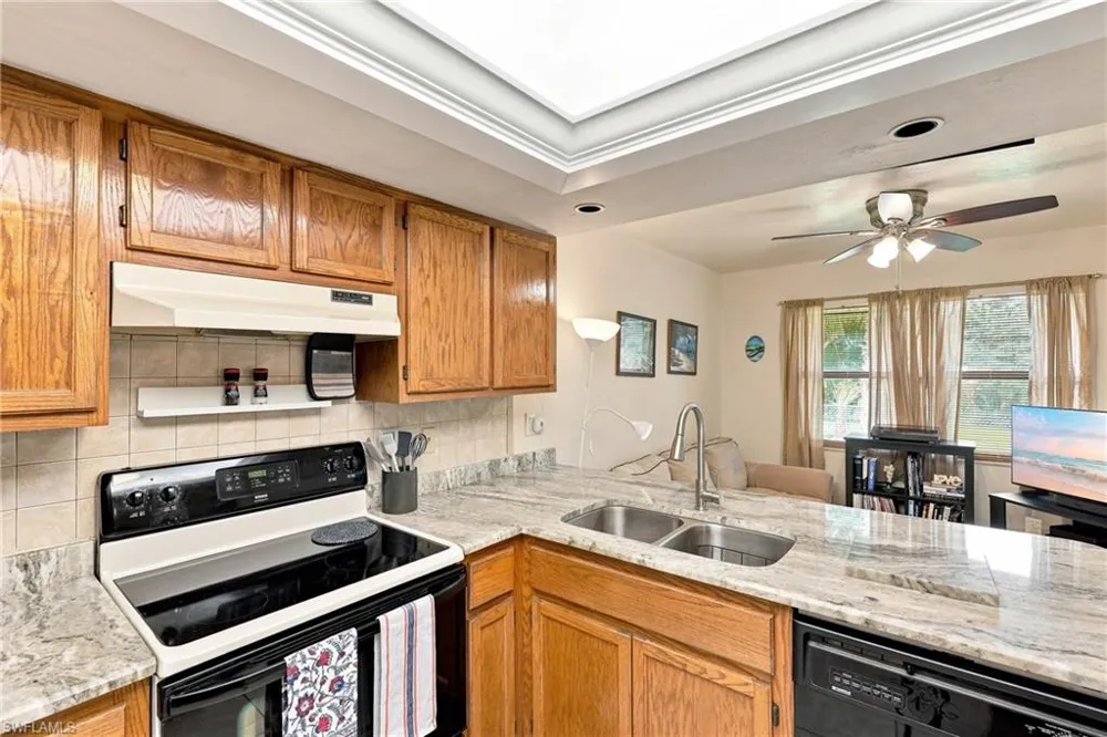 2231 50th Street SW Naples, FL 34116