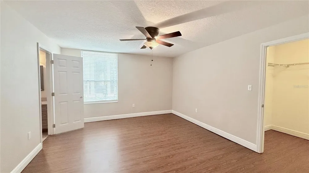524 ORANGE DRIVE #11 Altamonte Springs, FL 32701