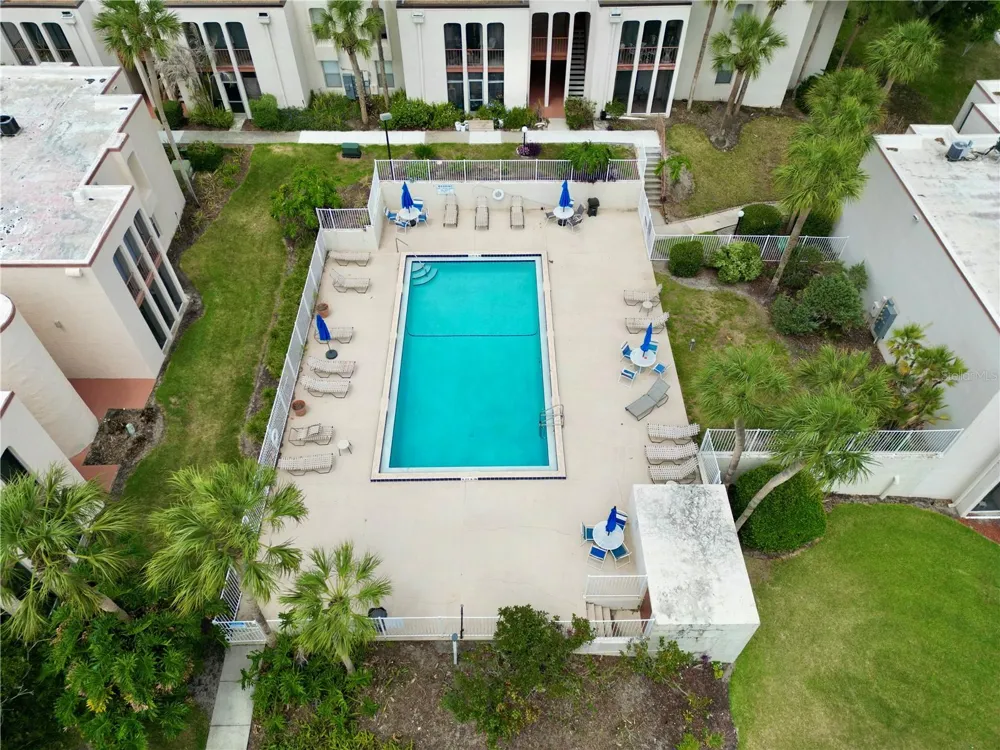 524 ORANGE DRIVE #11 Altamonte Springs, FL 32701